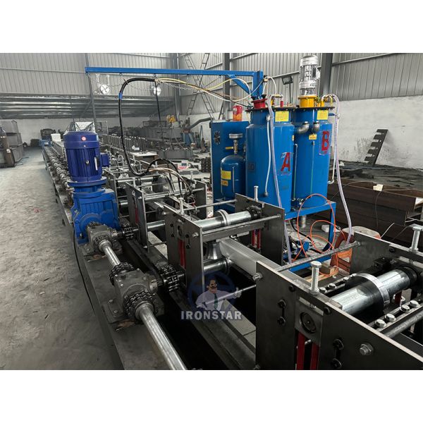 PU sandwich shutter door roll forming machine for Turkey Galvanized steel or PPGI or Aluminium