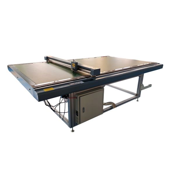 KAEMI 1500x1000mm Flatbed Pen Drawing Cutter with 1200mm/s Speed and All Aluminum Countertops for Paper Pattern Cutting