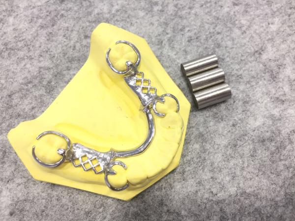 Silver Chrome Cast Cobalt Alloys , Base Metal Casting Alloys Compact Surfaces