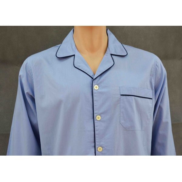 Soft Handfeel Mens Luxury Sleepwear Navy Piping Around The Neckline