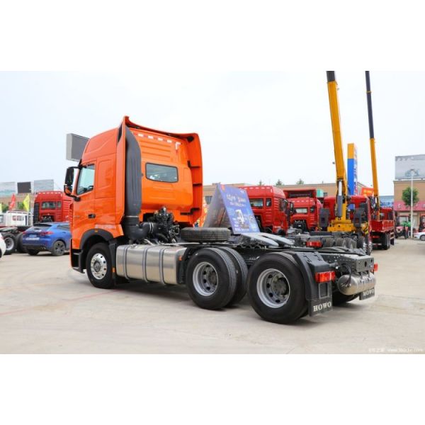 T7H HOWO 460 HP 6*4 4*2 Traction Truck Head with ESC and Electronic Stability Control