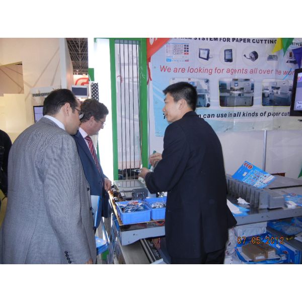 3500KG Industrial Folder Gluer Belt Pasting Paper Glue Machine for Paper Industry