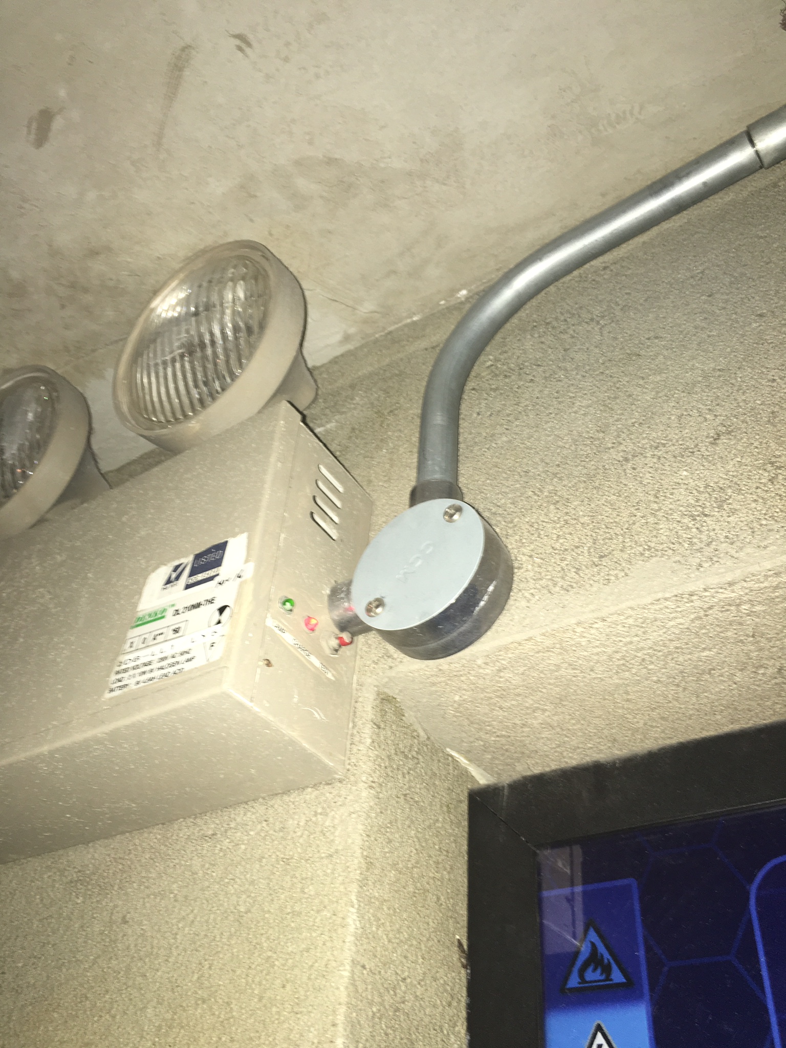 Серебряная GI труба с аксессуарами Круглое окружное упаковка в коробке Пластиковый пакет или пленка