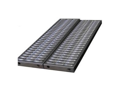 Suporte do aperto de Diamond Hole Perforated Metal Safety que raspa para a anti passarela do patim