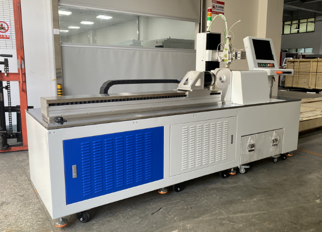 3 Axis Jewelry Fiber Laser Cutting Machine 1500W For Silver Gold Pipe 1mm