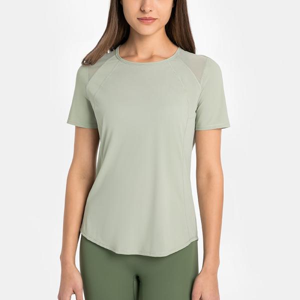 Athletic Ladies Yoga Tops / Short Sleeve Workout Shirts With Breathable Mesh