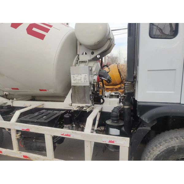 Second-hand DONGFENG Concrete Mixer Truck National Six Emission 20Cbm 7Cbm 12Cbm 10Cbm 8Cbm