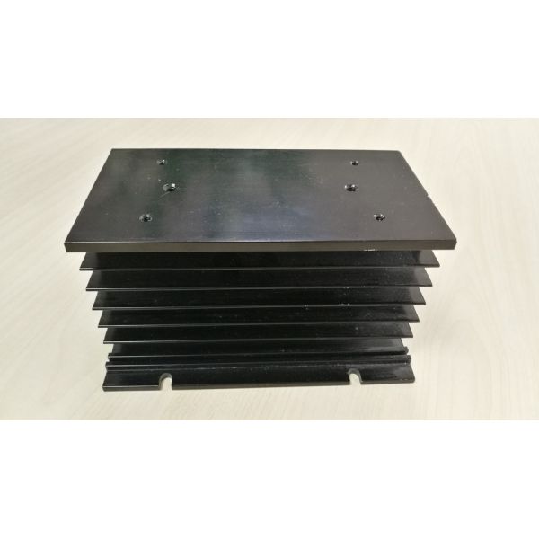 Customized Big Size Flat 6063 T5 Aluminium Heat Sink Profiles With Clear Anodized