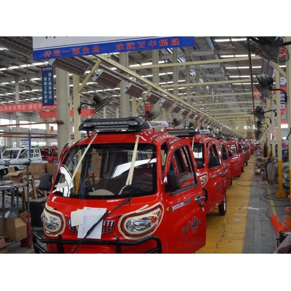 Chinese Big Space 3 Wheel Electric Car For Elder People Pedicab for passenger electric closed tricycle