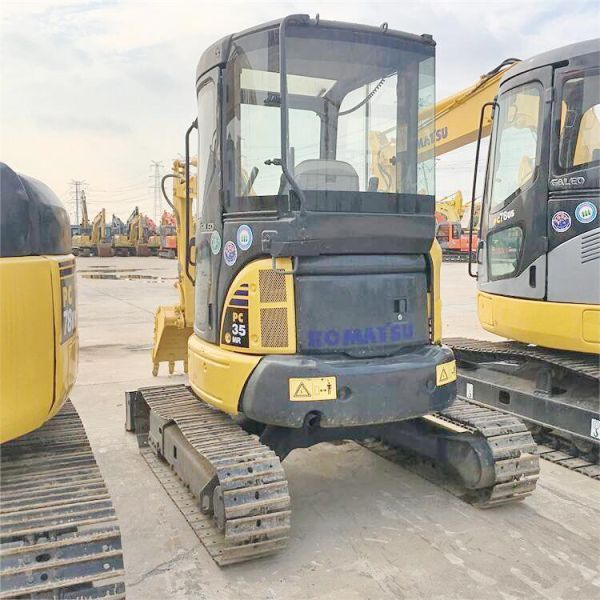 Japan original used Komatsu PC35 excavator 3.5 ton with original parts