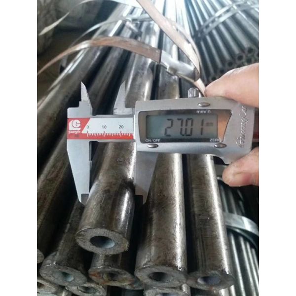 Cold Drawn Precision Seamless Steel Pipe Outer Diameter 6.35-140mm Inner Diamter 13-130mm