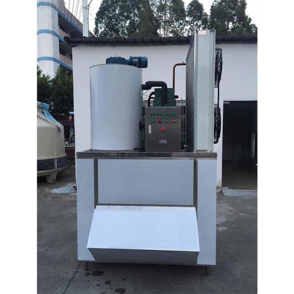 8.7KW 2.5T Flake Ice Maker For Refreshing Vegetable
