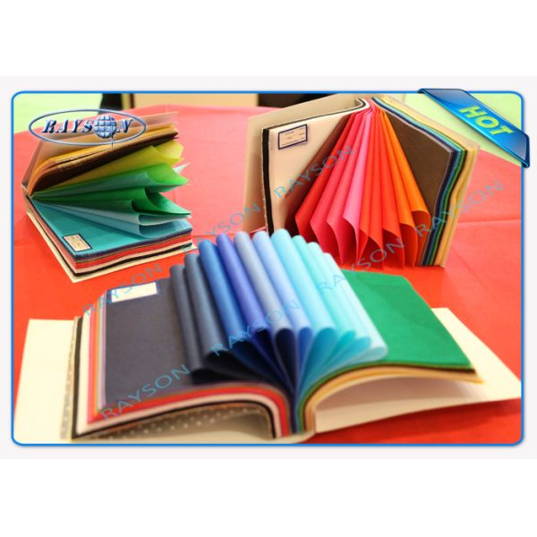 Bavoir et tablier jetables colorés pp Spunbond non tissé pour le ménage, médical