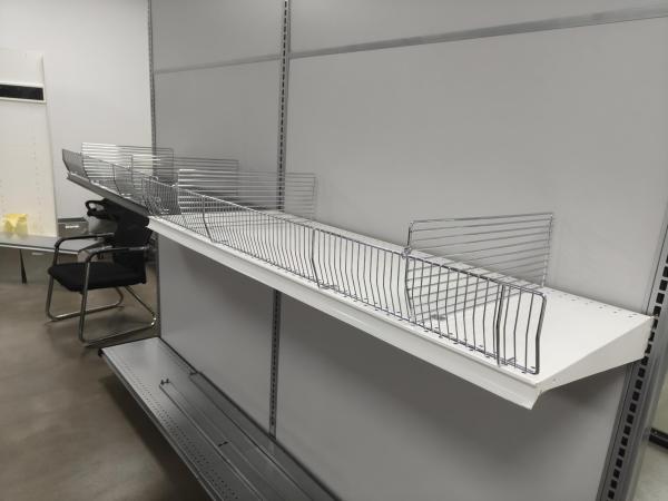 Se trata de un producto de fabricación que se utiliza para la fabricación de productos químicos.
