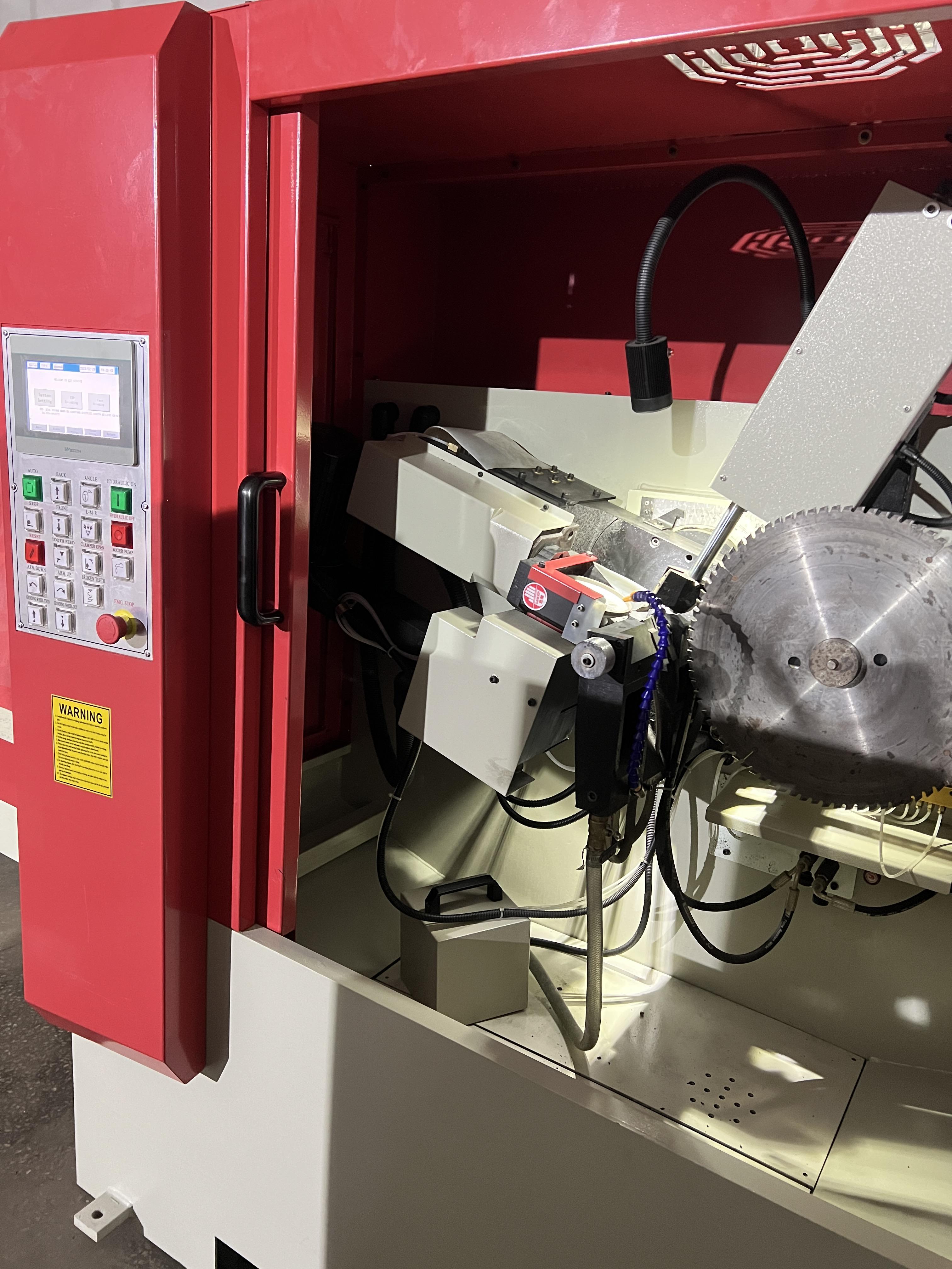 Полный закрытый сервоугольный подвижный угол CNC Круговая пила лопатка Передняя и задняя угол шлифовальная машина LDX-026A