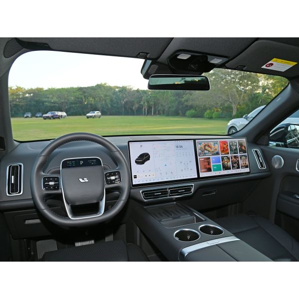 Luxury Programmable L8 Li Auto Car Hybrid 6 Seater SUV