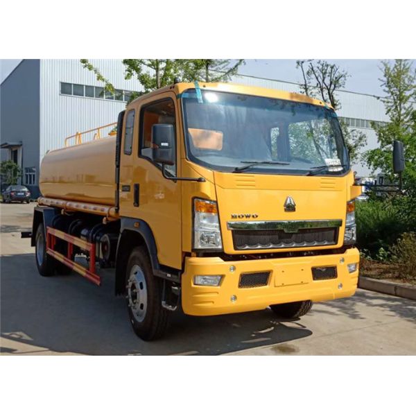 Sinotruck HOWO 4x2 6 Wheeler 10 Tons Water Tanker Truck 10000 Liters Water Sprinkler Truck