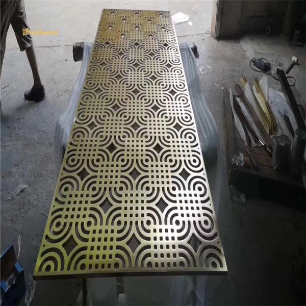 Aluminum CNC Cutting Customized Size Yellow Bronze Coating Room Divider Metal Partition