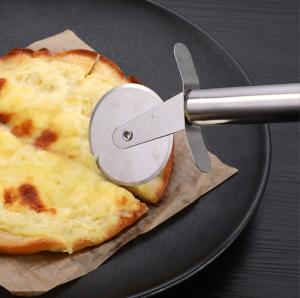 Outils de cuisson de cuisine de couteau de roue de coupeur de pizza d'acier