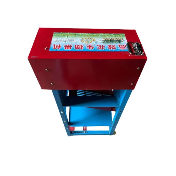 Electric Peanut Picker Machine For Small Farms 500kg/H Groundnut Picker