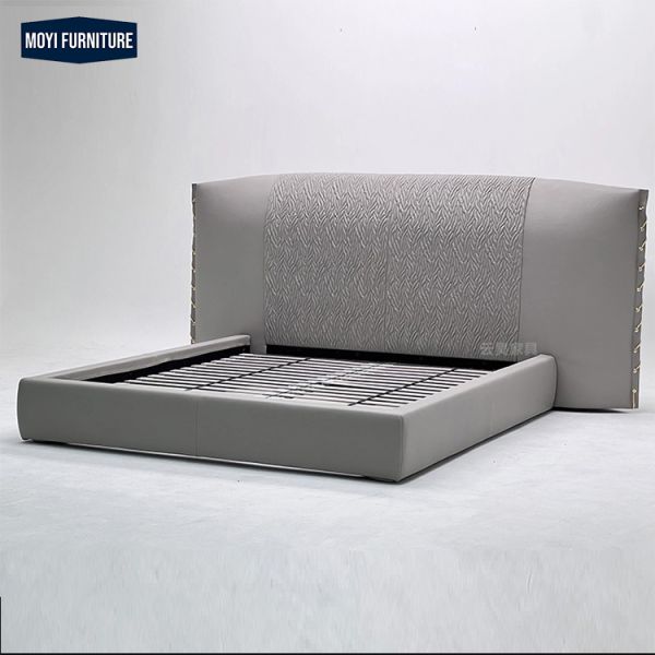 Soft Bed Modern Upholstered Frame King Bed Luxury Italian Leather Queen Size MOYI Italian 2023 Collection