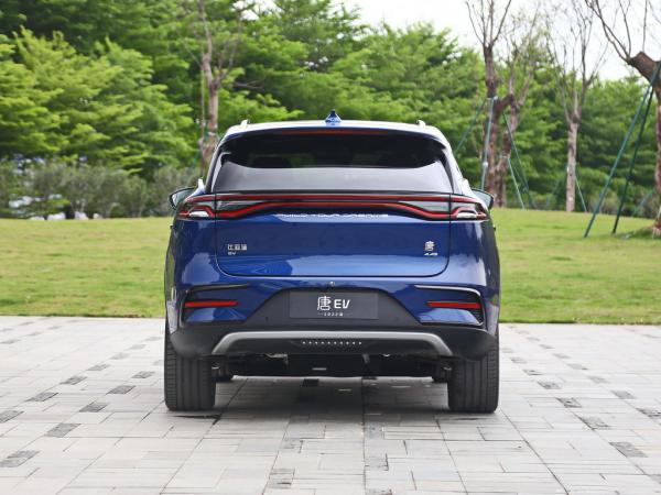 Tang BYD New Energy Vehicles 635Km 4 Wheel Durable Electric Passenger Car
