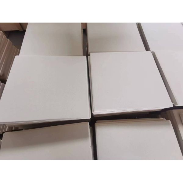 Smooth Surface Pizza Stone Easy Maintenance