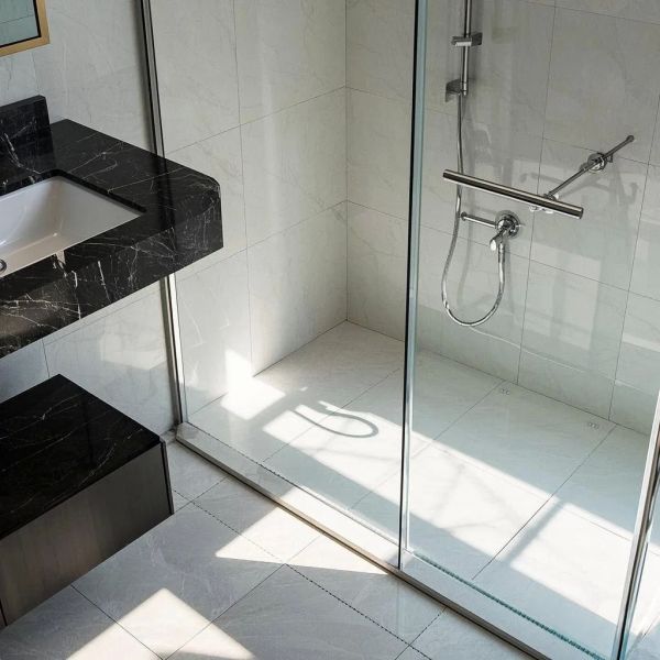 Custom Tempered Safety Glass Shower Room Unique Packaging Options Available