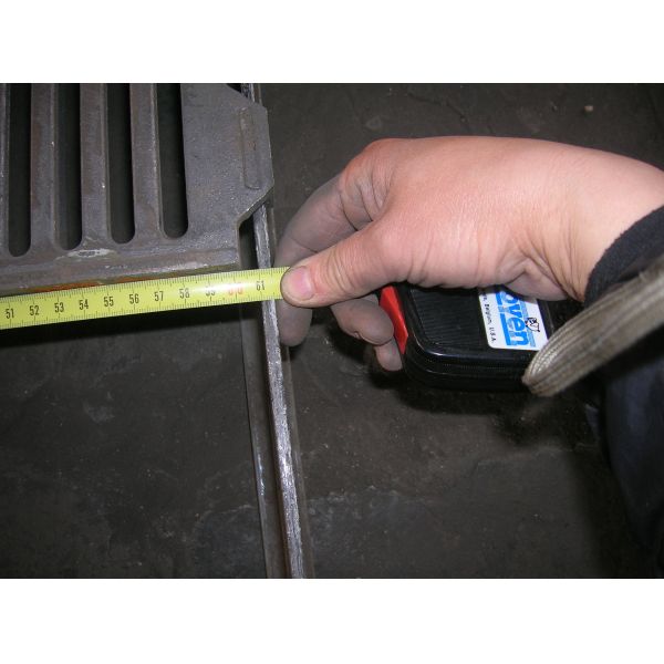 Black Steel Cast Iron Drain Grates / Metal Grate Flooring For Pig Farrowing Crate