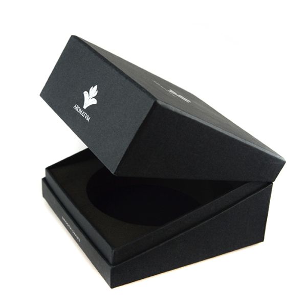 Matt Black Promotional Cosmetic Paper Boxes With Golden Hot Stamping