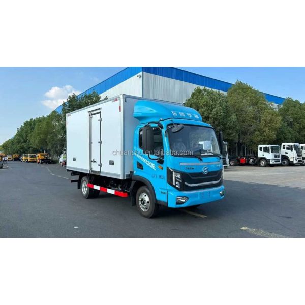 Camion électrique à réfrigération à boîtes en FRP
