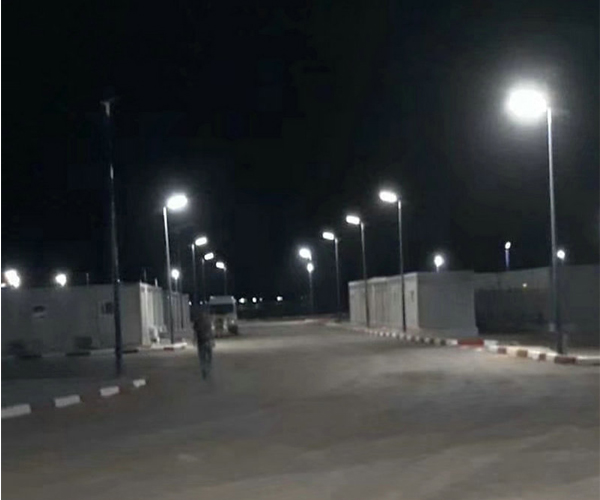 Réverbères extérieurs solaires de la puissance 8000lm 80W LED