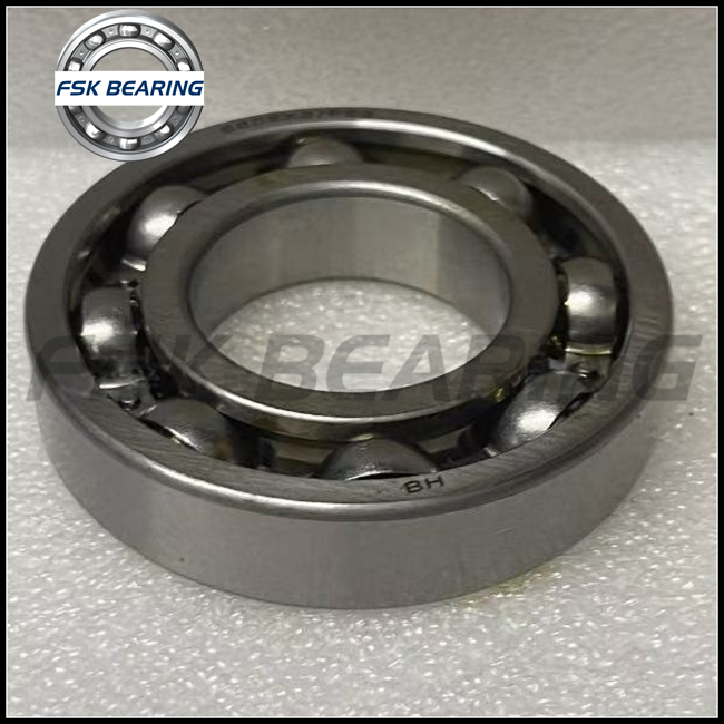 Smooth rotation 6208X3/P63 Single Row Deep Groove Ball Bearing suited for high-speed equipment