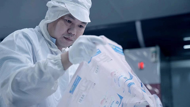 Пищевая колбаса пластиковая оболочка Низкозатратная флексография печать упаковка цветовая оболочка