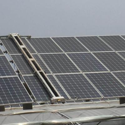 Ferramenta limpa de limpeza do módulo do picovolt do painel solar do equipamento da lavagem da movimentação do motor do robô do painel solar