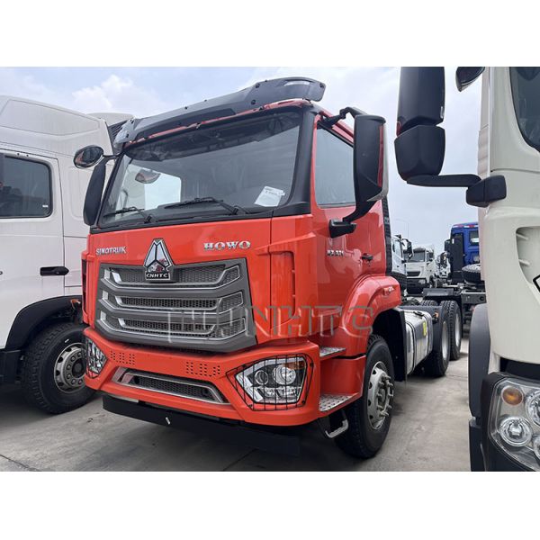 Nouveau camion tracteur diesel SINOTRUK HOWO NX371 6 roues LHD à vendre