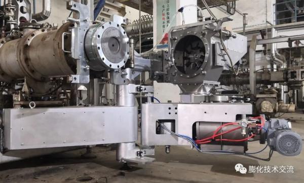 Extrusora de parafuso do gêmeo da máquina 132kw da extrusora da alimentação de 4TPH 5TPH para alimentos para animais de estimação