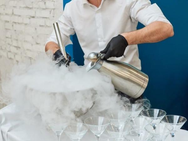 Gas N2 Nitrogen For Medical Cryopreservation Electronics Manufacturing Laboratory Research Usage