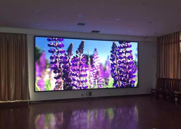 Hall / Hotel Indoor LED Video Walls , P2.5 Full HD LED Display IP30 Wide Viewing Angel