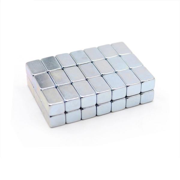Corrosion Resistant Strong Block Magnets Zinc Coated High Grade N35-N52