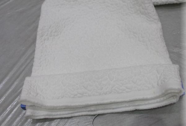 Satin Polyester 160gsm Woven Mattress Fabric Wrinkle Proof With Bubble Pattern