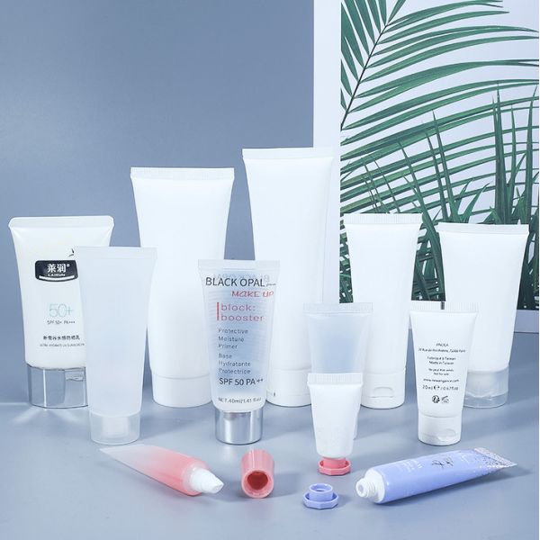 Коробка цилиндра круга Skincare 150G трубки крышки извива косметическая упаковывая