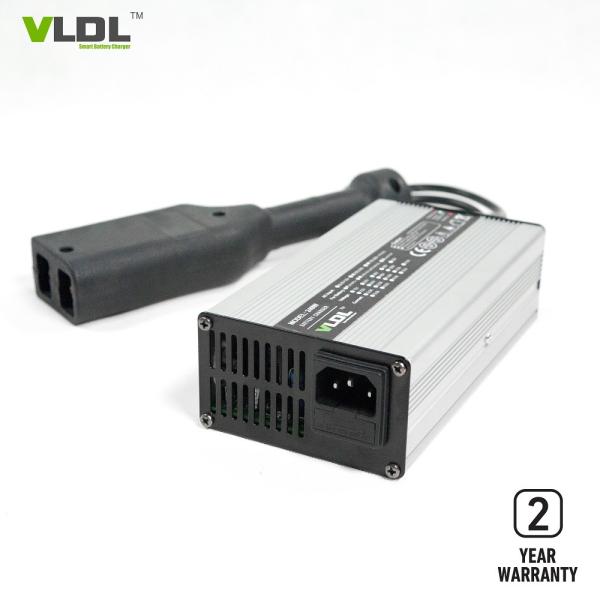 CE Certified 48V 8A Smart AGM Battery Charger For Lead Acid And GEL Battery
