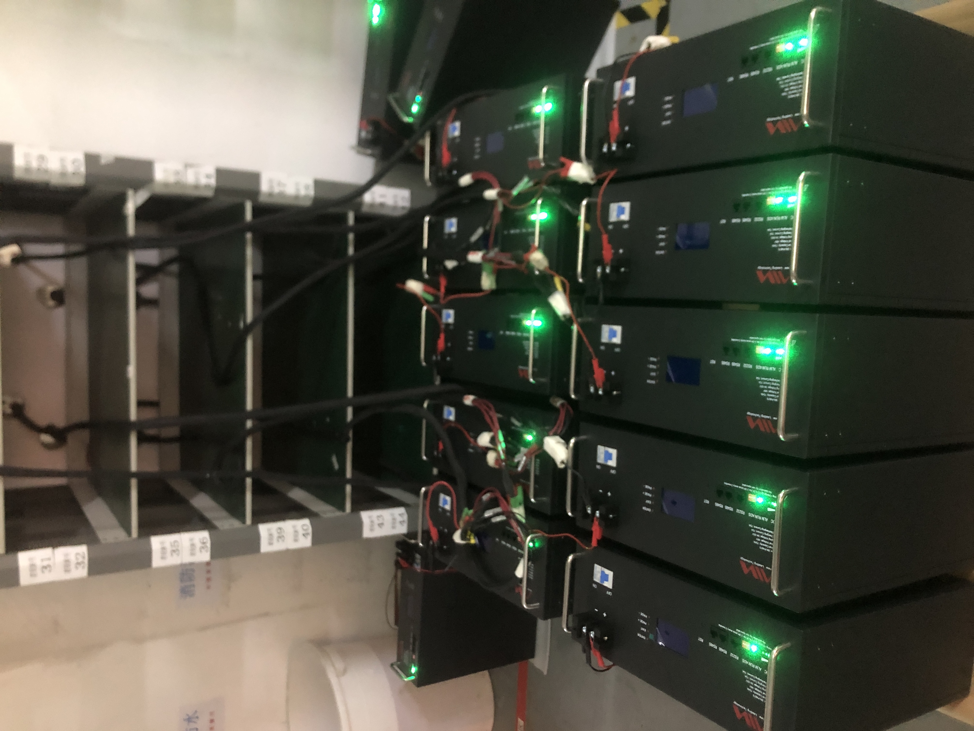 UPS батареи 48V 100Ah иона Lifepo4 BMS перезаряжаемые Li для солнечной системы