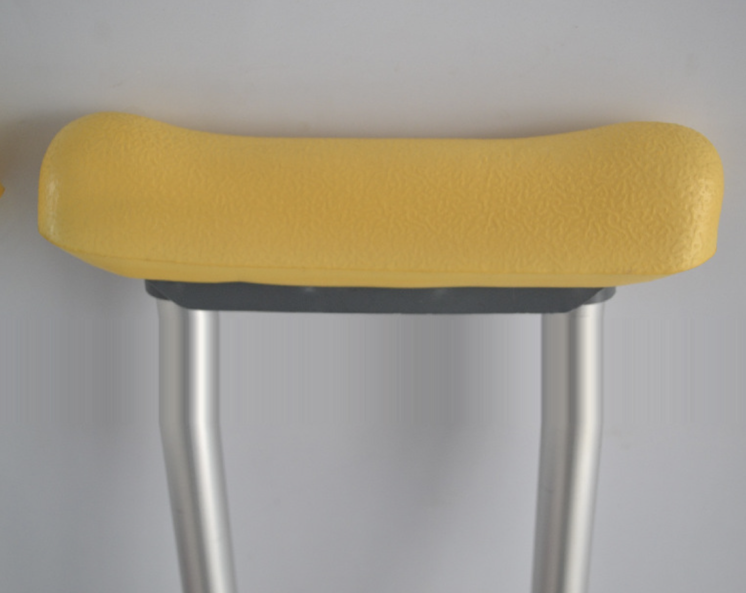 Réhabilitation anti-déroute fournitures médicales équipement de l'aluminium des aisselles béquilles Odm