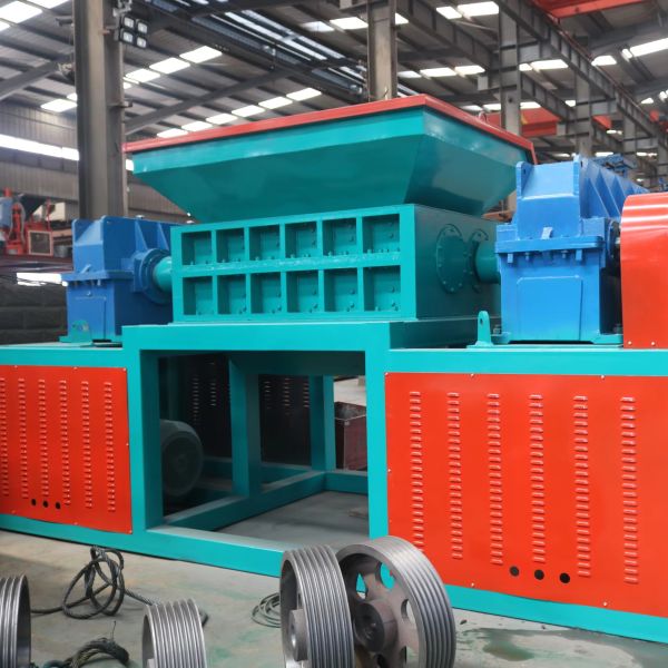 2024 Double Shaft Double Power Shredder for Scrap Car Bumper Plastic Bottle Wood Board