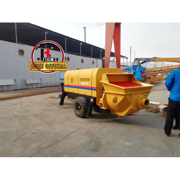 Pompes électriques pour béton légères HBT50