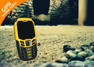 Multi-functional Sports Cell Phone Outdoor Photograph GPS Fleet Tracker With FM Radio