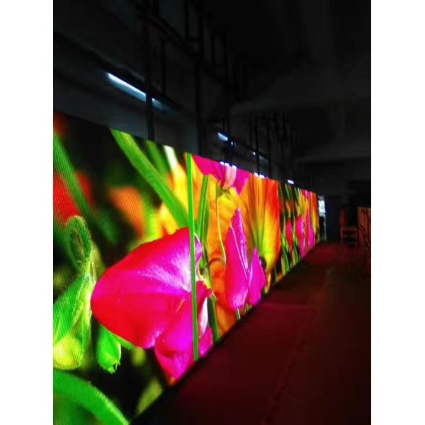 Russia Outdoor LED Display Standard P10 in 320x320mm Module IP68 Protection