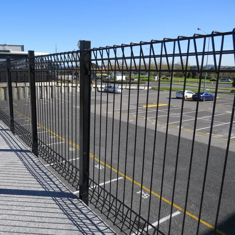 Decorative Roll Top BRC Welded Wire Mesh Fence 6ft Powder Coated